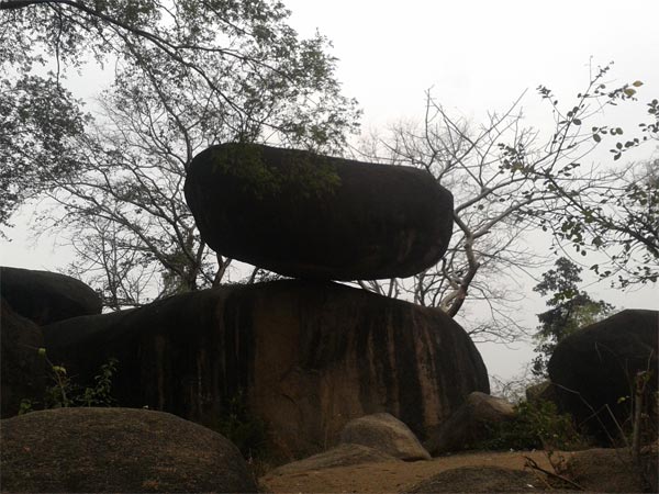 5. ಸ೦ತುಲಿತ ಬ೦ಡೆಗಳು