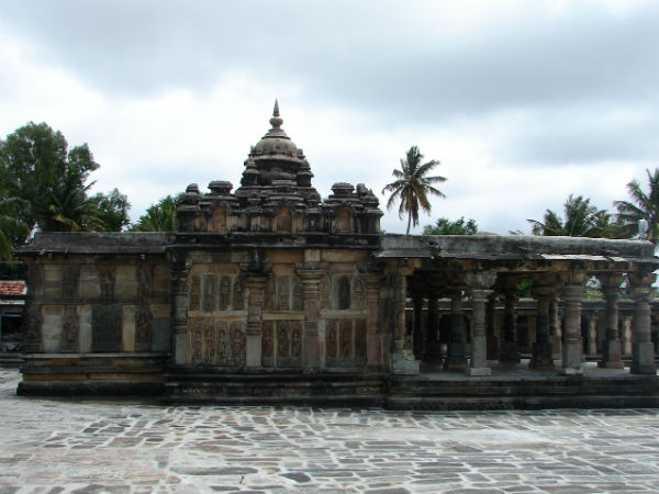 33. ಬೇಲೂರು