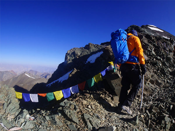 Stoke Kong Trekking Stoke Kong Trekking