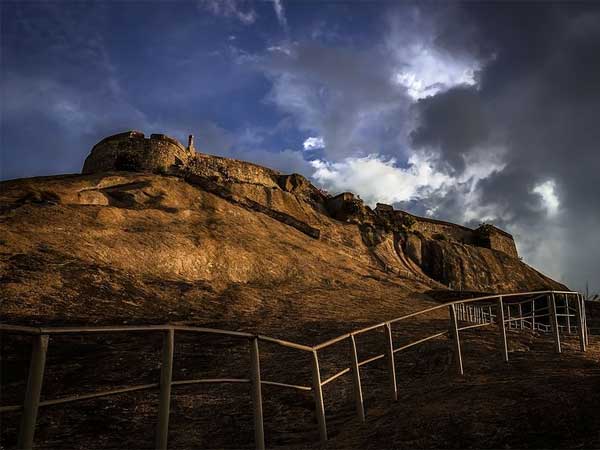 ತುಮಕೂರಿನಲ್ಲಿ ಟ್ರಕ್ಕಿಂಗ್