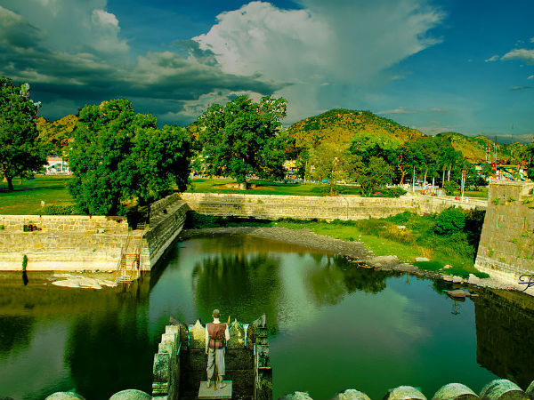 ವೆಲೂರು ಕೋಟೆ
