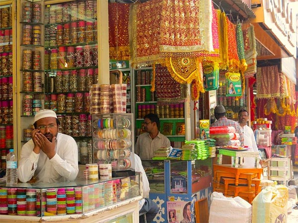Indias most famous bazars Indias most famous bazars