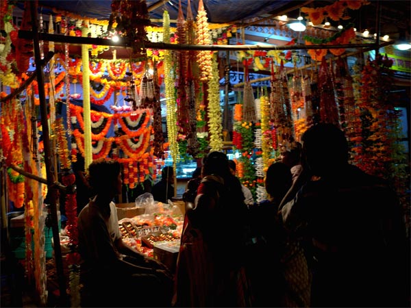 Indias most famous bazars Indias most famous bazars