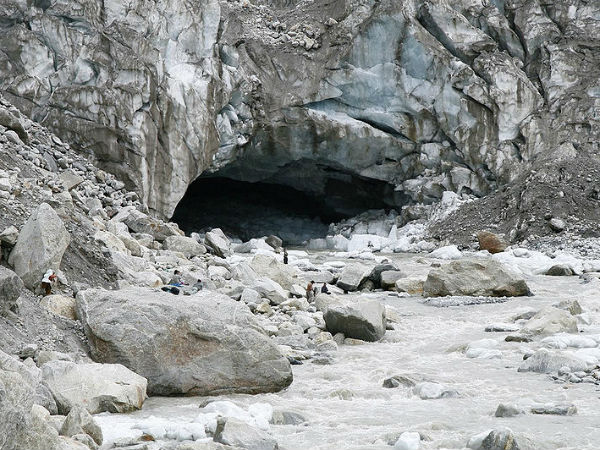 How to reach Gangotri National Park How to reach Gangotri National Park