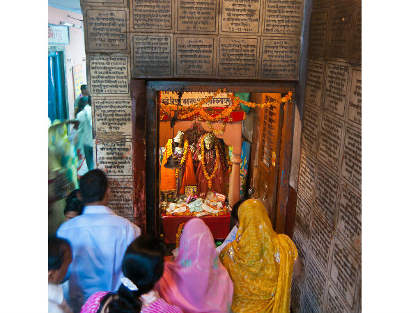 ಮಾನಸ ದೇವಿ ದೇವಾಲಯ