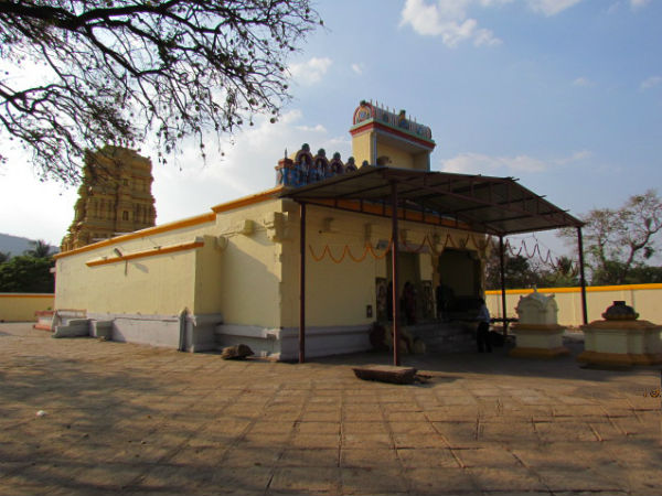 ಮಧ್ಯ ರ೦ಗ