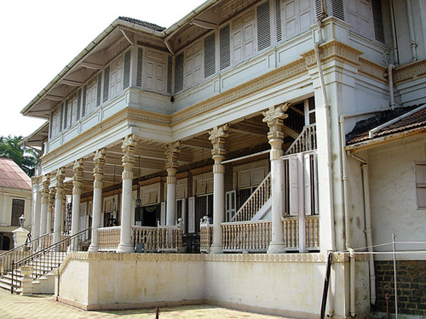 ಉದ್ವಡ ಅತಾಷ್ ಬೆಹ್ರಾಮ್ ಅಗ್ನಿ ದೇವಸ್ಥಾನ