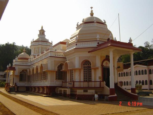 2.ಮಂಗೇಶಿ ದೇವಾಲಯ
