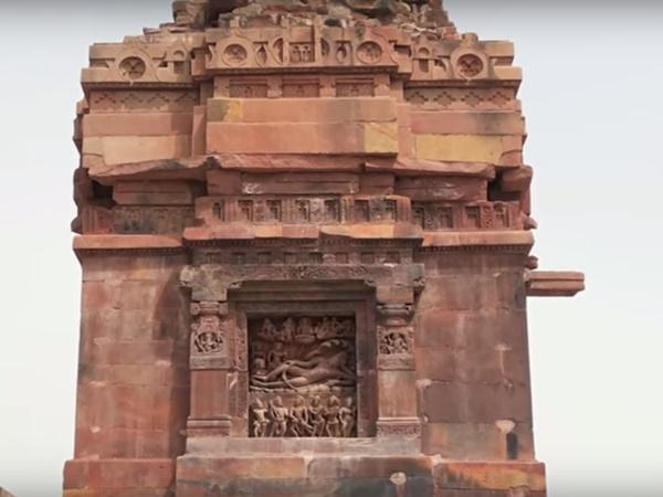 ಕಲ್ಲಿನ ಗುಡ್ಡೆ... ದೇವಾಲಯವಾಗಿ ಮಾರ್ಪಾಟಾಗಿದ್ದು ಹೇಗೆ?