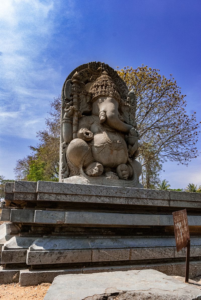 ಹೊಯ್ಸಳೇಶ್ವರ ದೇವಾಲಯದಲ್ಲಿ ಈಜಿಫ್ಟ್ನ ಮಾನವಾಕೃತಿ: ಆಶ್ಚರ್ಯ