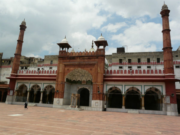 ಫ಼ತೇಹ್ಪುರಿ ಮಸೀದಿ