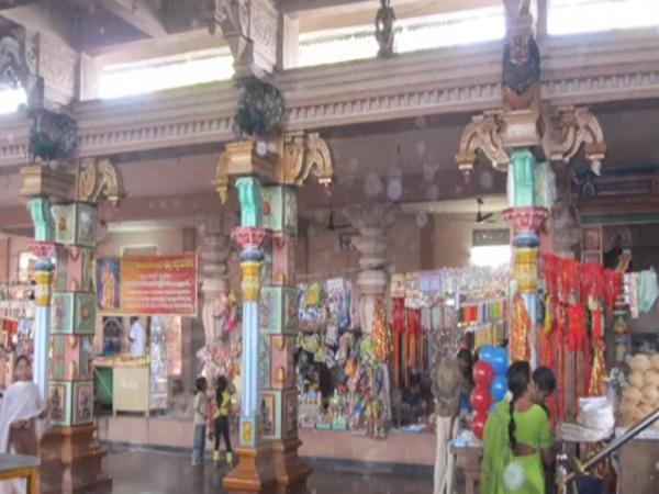 ಶ್ರೀ ಸುಬ್ರಹ್ಮಣ್ಯೇಶ್ಚರ ಸ್ವಾಮಿ ದೇವಾಲಯ...