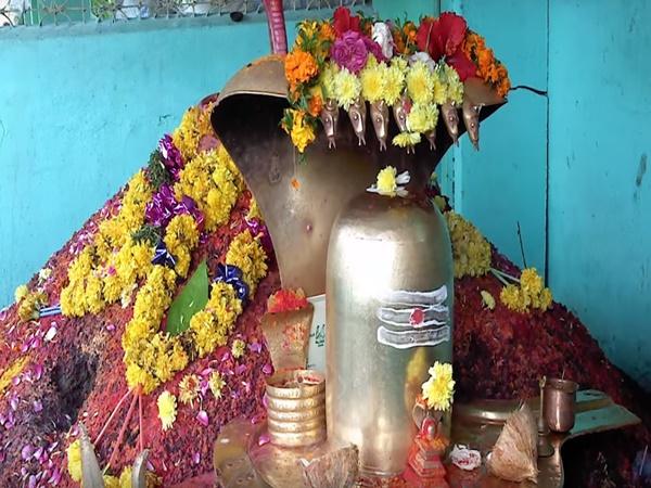 ಶ್ರೀ ಸುಬ್ರಹ್ಮಣ್ಯೇಶ್ಚರ ಸ್ವಾಮಿ ದೇವಾಲಯ...