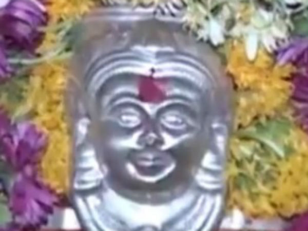ಆಶ್ಚರ್ಯ: ಸತ್ತವರು ದೇವರಾಗಿ ನೆಲೆಸಿದ್ದಾರೆ ಈ ಸ್ಥಳದಲ್ಲಿ..