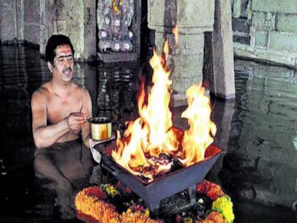 ಎಂಟು ತಿಂಗಳು ನೀರಿನಲ್ಲಿಯೇ ಇರುವ ದೇವಾಲಯವಿದು.....