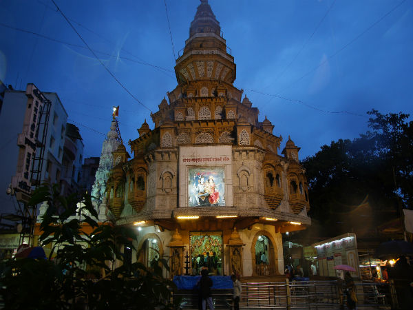 ದಗದುಶೇಥ್ ಹಲ್ವಾಯಿ ಗಣಪತಿ ದೇವಸ್ಥಾನ