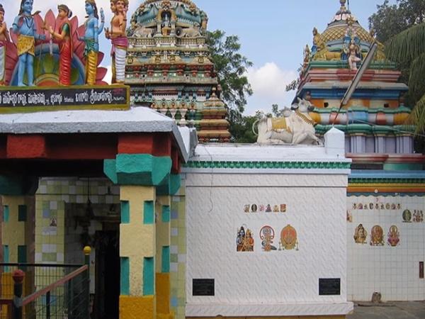 ಶಿವಲಿಂಗಕ್ಕೆ ಜಟಾಜೂಟವಿರುವ ವಿಚಿತ್ರವಾದ ದೇವಾಲಯವಿದು...