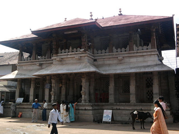 ಕರ್ನಾಟಕದ ಸುಪ್ರಸಿದ್ಧ ದೇವಾಲಯಗಳು