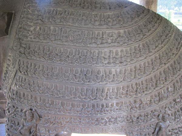 ಈ ವರಹಾಮೂರ್ತಿಯ ಮೈಯೆಲ್ಲಾ ದೇವತೆಗಳೇ....