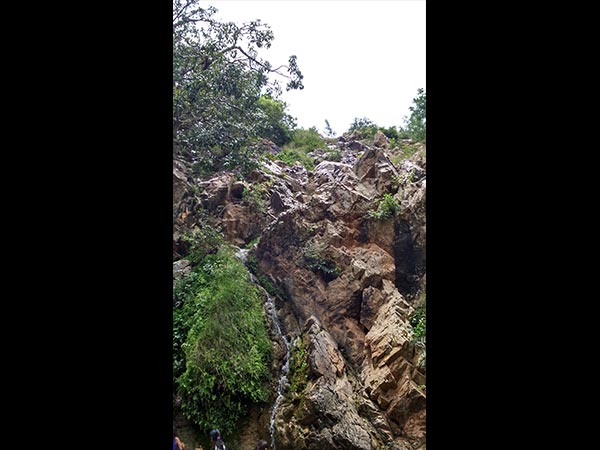 ಮುಥ್ಯಲ ಮಡುವು ದೂರ - 43 ಕಿ.ಮೀ