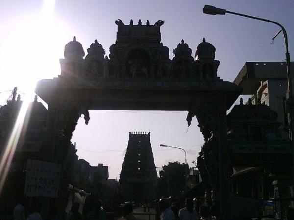 ಶನಿಯ ಸಡೆಸಾತಿ ಮರಣವನ್ನು ಸೂಚಿಸುತ್ತದೆಯೇ? ಹಾಗಾದರೆ ಇಲ್ಲಿಗೆ ತೆರಳಿ...