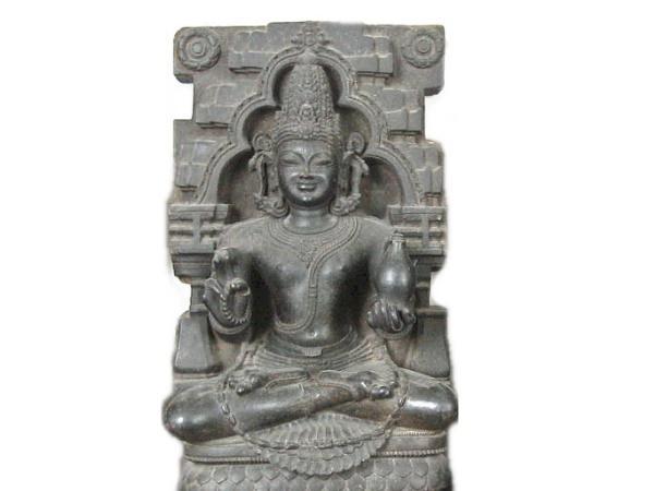 ಶನಿಯ ಸಡೆಸಾತಿ ಮರಣವನ್ನು ಸೂಚಿಸುತ್ತದೆಯೇ? ಹಾಗಾದರೆ ಇಲ್ಲಿಗೆ ತೆರಳಿ...