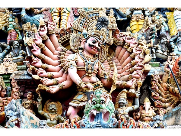 ಮಧುರೈ ಮೀನಾಕ್ಷಿ, ತಮಿಳುನಾಡು