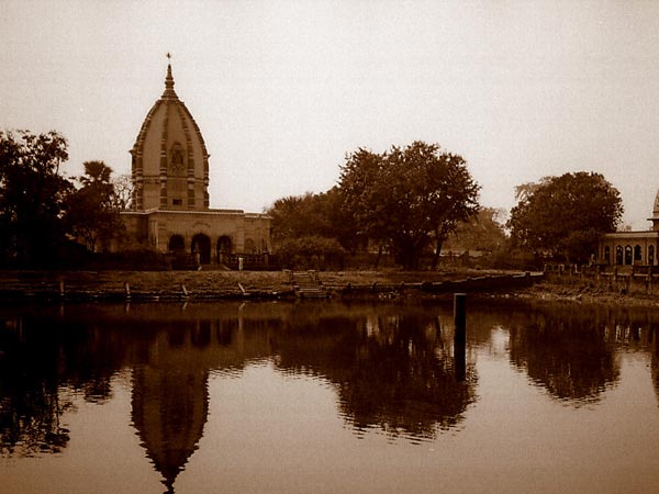 ದರ್ಭಾ೦ಗ