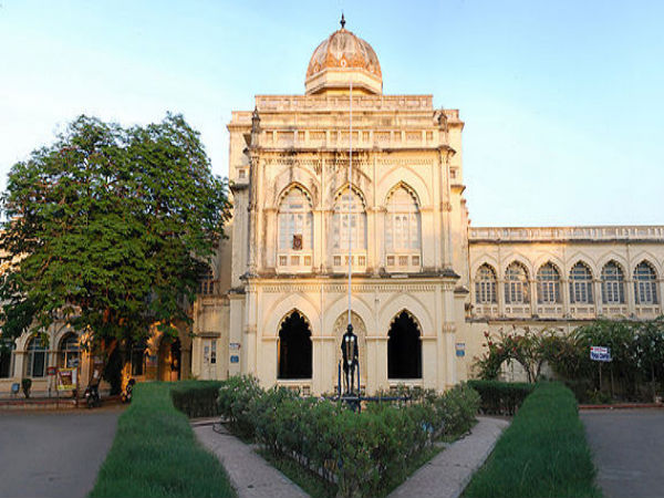 5.ತಮ್ಮಕ್ಕುಂ ಪ್ಯಾಲೆಸ್