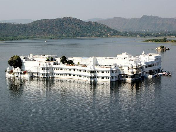 ಜಗ್ ನಿವಾಸ್ ದ್ವೀಪ