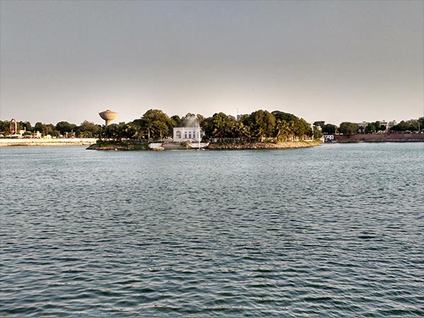 ಮಿರಸೋಲ್ ಲೇಕ್ ಗಾರ್ಡನ್