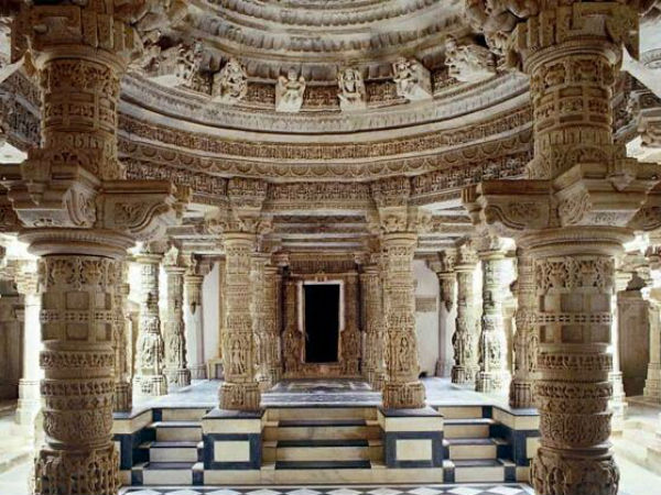 9.ದಿಲ್ವಾರ ಜೈನ ದೇವಾಲಯ