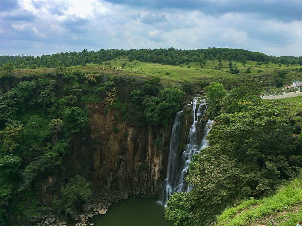 ಪಾತಾಳ್ ಪಾನಿ ಜಲಪಾತ