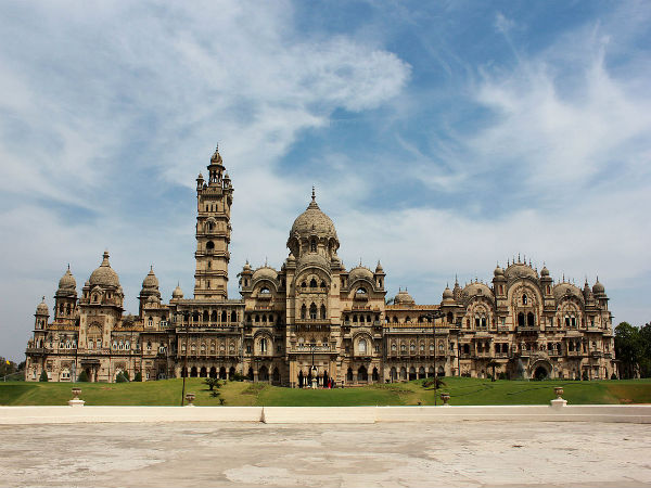 ಲಕ್ಷ್ಮೀ ವಿಲಾಸ ಅರಮನೆ