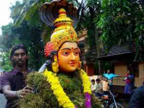 6.ಡ್ಯಾನ್ಸ್ ಮಾಡಿದರೆ ದೇವರು ಕೂಡ ಇಳಿದು ಬರಲೇಬೇಕು...!