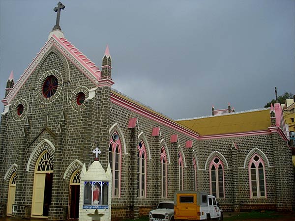 ಪವಿತ್ರ ಟ್ರಿನಿಟಿ ಚರ್ಚ್