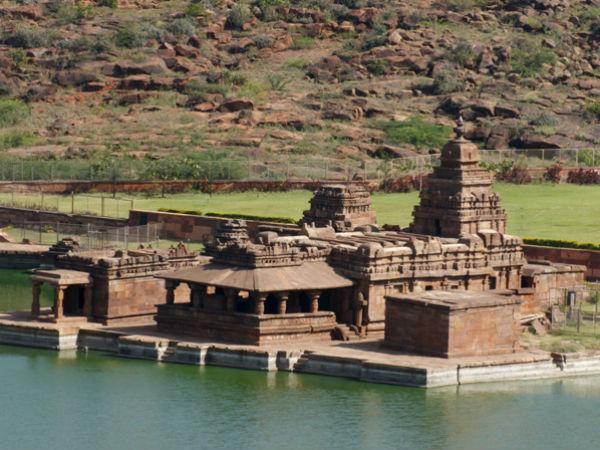 1.ಬಾದಾಮಿ ಗುಹೆ