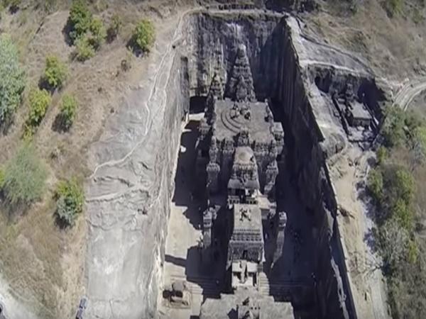 11.ಔರಂಗಜೇಬನಿಗೆ ಸವಾಲು ಹಾಕಿದ ಹಿಂದೂ ದೇವಾಲಯ...