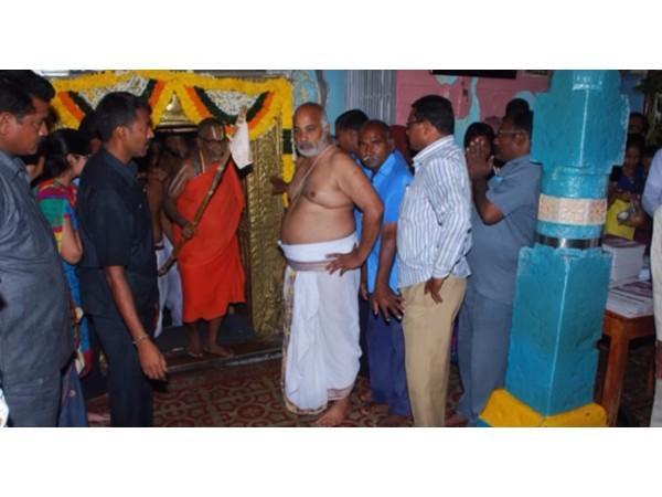 12.ಹೈದ್ರಾಬಾದ್ ನಿಂದಲೇ ಅಲ್ಲದೇ ದೇಶದ ಮೂಲೆ ಮೂಲೆಗಳಿಂದ ಹಾಗೂ ವಿದೇಶಗಳಿಂದಲೂ ಕೂಡ ಈ