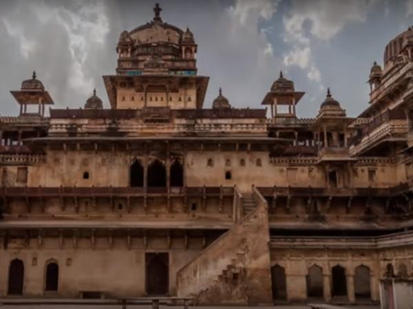 18.ಅದ್ಭುತವಾದ ಕೋಟೆ