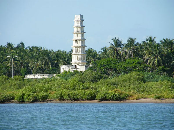 2.ಮನೋರ ಕೋಟೆ, ತಂಜಾವೂರು