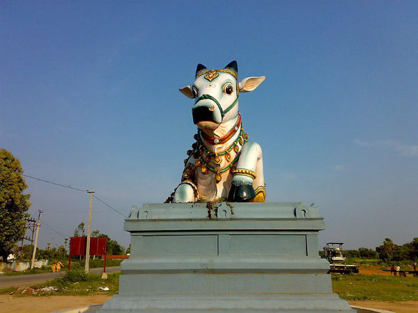 ಮೊದಲು ಪಾರ್ವತಿಯ ದರ್ಶನ ಪಡೆಯಬೇಕು