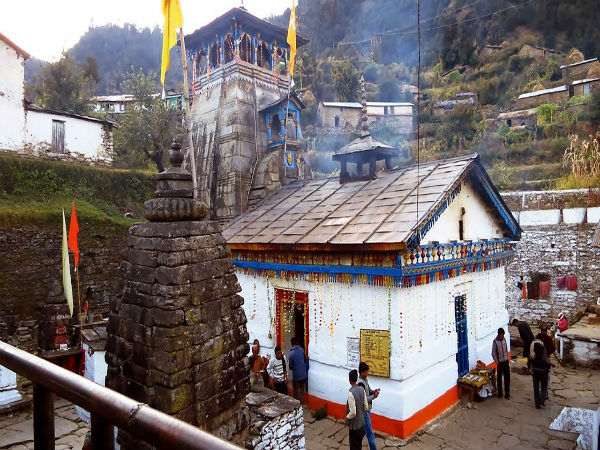 ಸಪ್ತಪದಿ ತುಳಿದ ಅಗ್ನಿ ಕುಂಡ