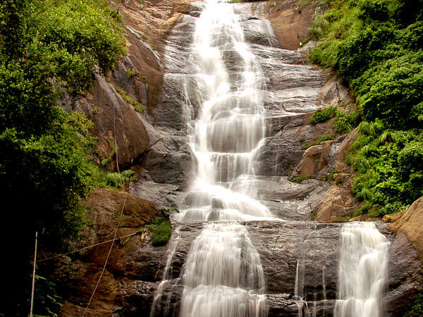 5. ಸಿಲ್ವರ್ ಕ್ಯಾಸ್ಕೇಡ್