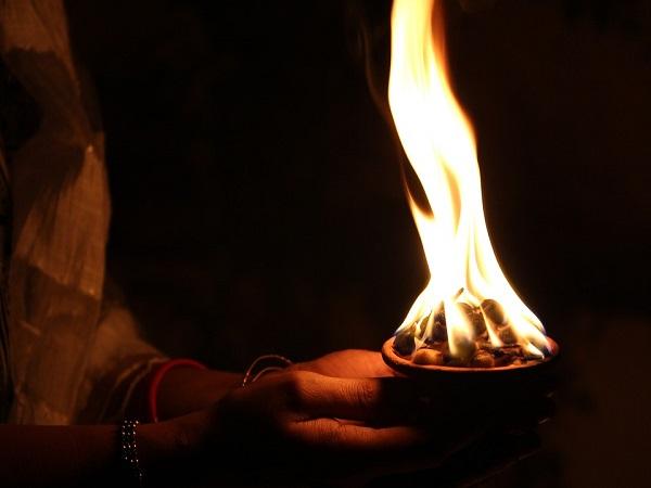 ಅಚಲೇಶ್ವರ್ ಮಹದೇವ ಮಂದಿರಕ್ಕೆ ಹೋಗುವುದು ಹೇಗೆ?