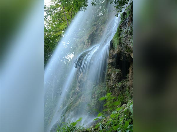 ತೆಲ್ಹಾರ್ ಜಲಪಾತ