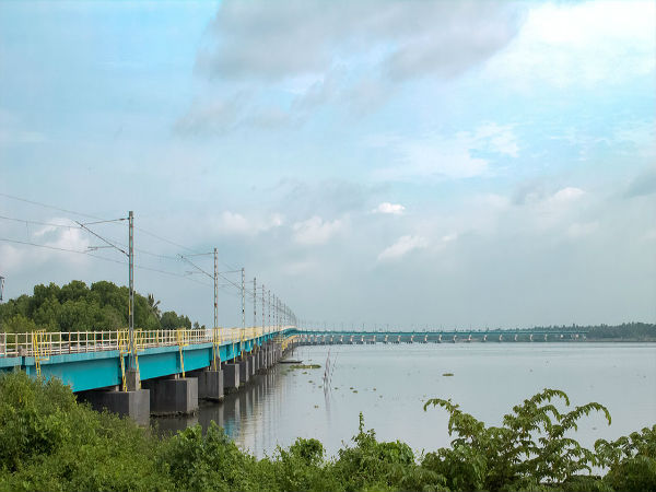 ವೆಂಬಾನಂದ್ ರೈಲ್ವೆ ಬ್ರಿಡ್ಜ್