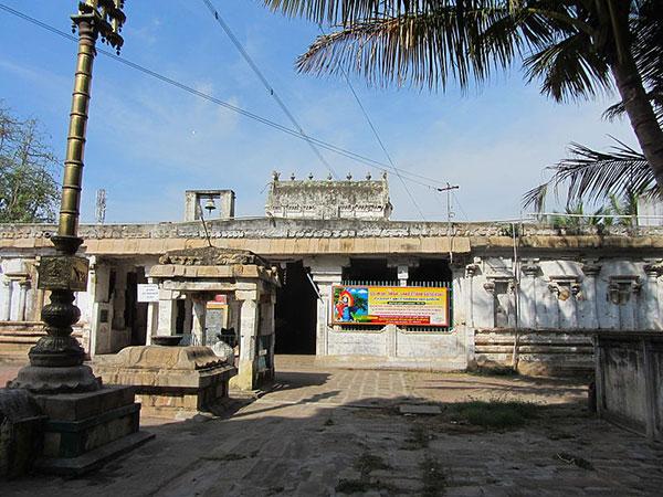 4.ತಬ್ಬಿಕೊಂಡಿರುವಂತೆ