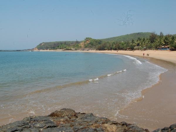 ಅರ್ಧ ಚಂದ್ರನ ಹೋಲಿಕೆ