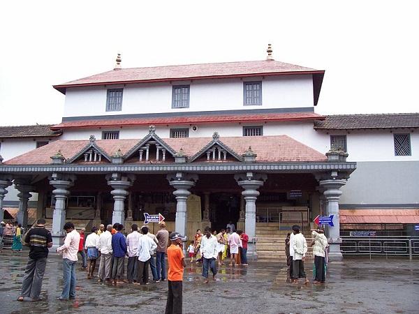 4.ಧರ್ಮಸ್ಥಳ ಕ್ಷೇತ್ರ